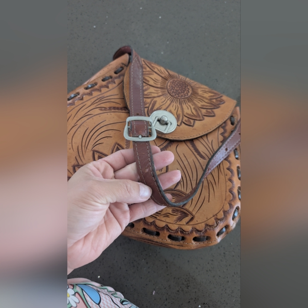 Sunflower Embossed Tan Leather Crossbody Bag Unique Personalized Leather Bag - Picture 11 of 14
